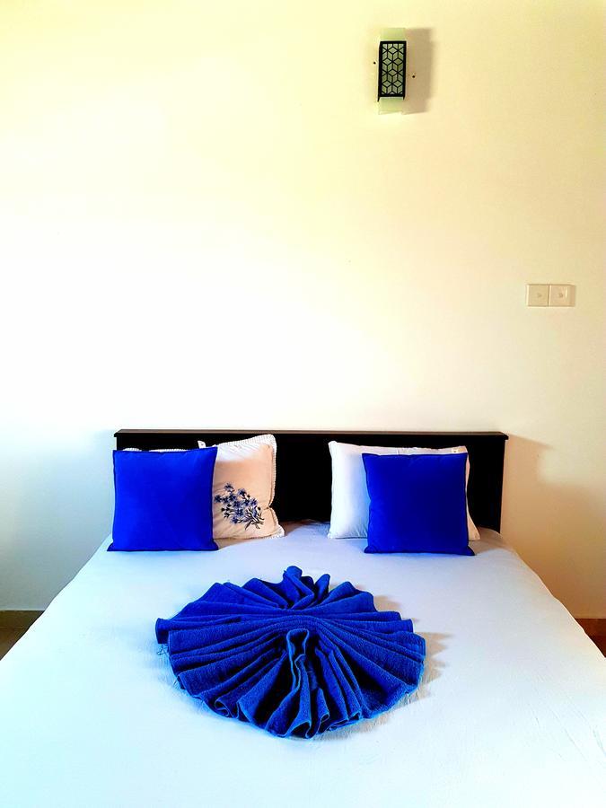 Oasis Beach Hotel Negombo Exterior foto